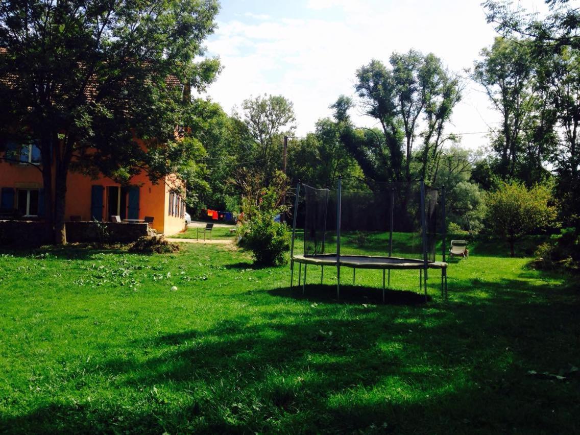 Le Moulin Des Oyes Bed & Breakfast Censeau Exterior photo