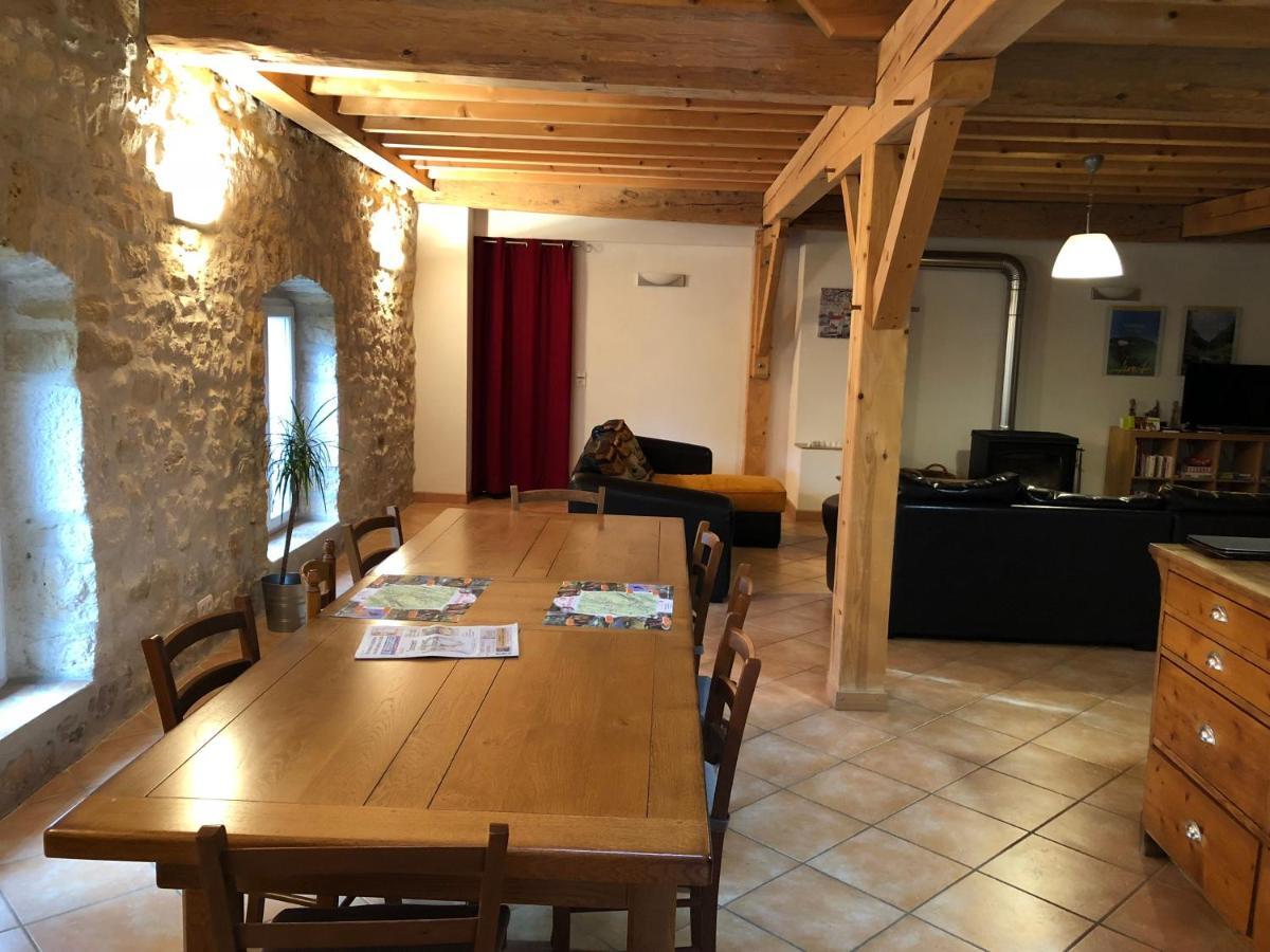 Le Moulin Des Oyes Bed & Breakfast Censeau Exterior photo